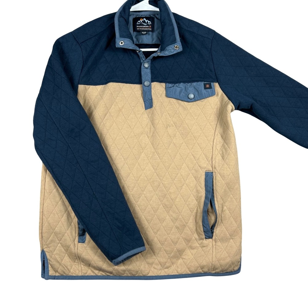 Mountain and Isles Quilted Snap Neck Pullover Men's Medium Tan‎ Navy Outdoor